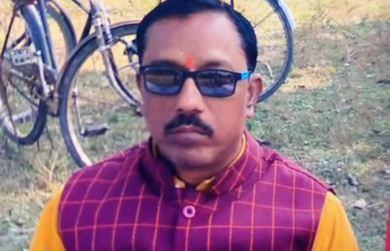 छतरपुर : बागेश्वर धाम में टीन शेड गिरने से एक शख्स की मौत, दर्जनों घायल 