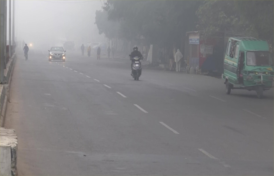 यूपी : कोहरा से अभी नहीं मिलेगी निजात, 16 जनवरी तक पारा जा सकता है एक डिग्री के पार 