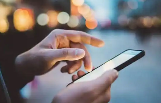 पाकिस्तान : शुक्रवार को चौथे दिन भी मोबाइल इंटरनेट सेवाएं बंद, पीटीए ने कहा बहाली के लिए सरकार से नहीं मिला कोई आदेश 