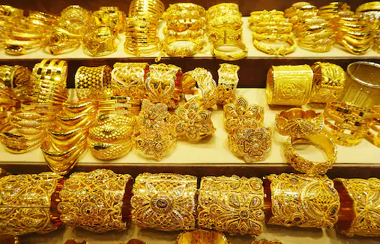 18 महीने के रिकॉर्ड स्तर पर पहुंचा सोना, जाने प्रति 10 ग्राम की की नई कीमत 