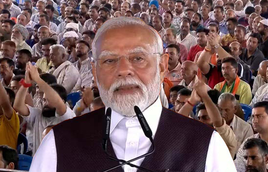 पाकिस्तान ने  पहलगाम में इंसानियत और कश्मीरियत पर वार किया : PM मोदी