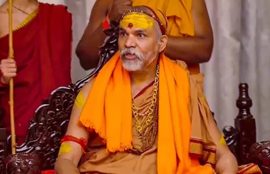 स्वामी अविमुक्तेश्वरानंद की बढ़ी मुश्किलें, यौन उत्पीड़न मामले में कोर्ट ने दिए FIR दर्ज करने के आदेश