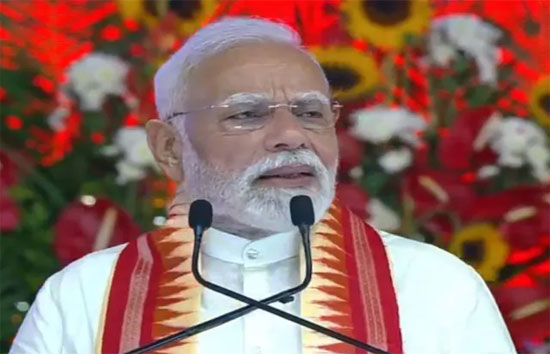 अहमदाबाद में बोले-पीएम मोदी-दबाव कितना भी आए, हम रास्ता निकालेंगे', दुनिया  स्वार्थी 