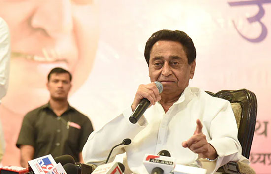 मध्य प्रदेश चुनाव : कांग्रेस से टिकट नहीं मिलने पर कइयों ने दिया इस्तीफा, अंजाम भुगतने की दी धमकी 