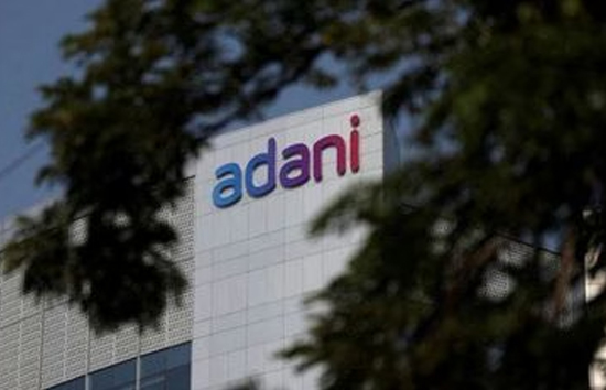 अडानी ने 8000 करोड़ में खरीदी एक और कंपनी, सीमेंट इंडस्ट्री में बढ़ रहा कद 