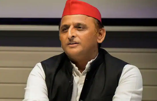 अखिलेश बोले-कुछ लोग 2000 के नोट की तरह चले गए 