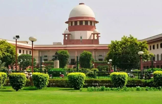 यूपी : सुप्रीम कोर्ट ने 69000 शिक्षक भर्ती अभ्यर्थियों को दी राहत, इलाहाबाद हाईकोर्ट के फैसले पर लगाई रोक 