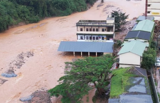 वायनाड लैंडस्लाइड : अब तक 308 शव बरामद, मलबे में लाशों के मिलने का सिलसिला जारी  