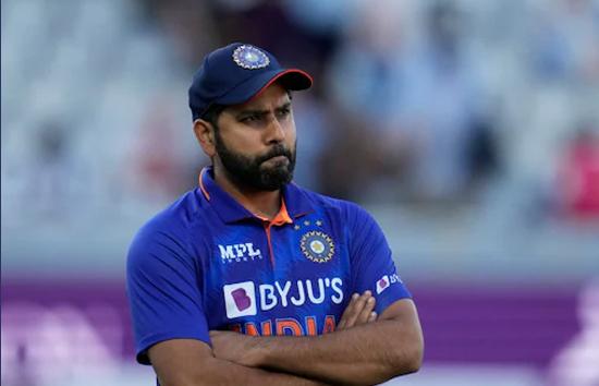 इस गेंदबाज को नजरअंदाज कर रहे रोहित शर्मा, खतरनाक गेंदबाजों में है शुमार