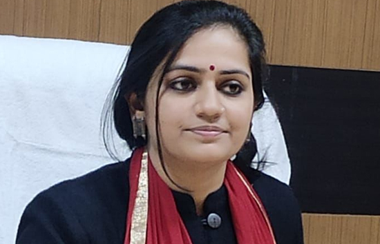 यूपी : इस जिले की डीएम की गाय की देखभाल के लिए लगाए गए 7 डॉक्टर, सरकारी आदेश जारी, महकमे में हड़कंप 