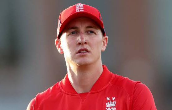 आईपीएल से पहले 5 दिग्गज खिलाड़ी हुए बाहर,  एक पर लगा दो साल का बैन 