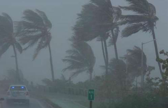 बिहार में Cyclone Remal का दिख रहा असर ! कोलकाता के लिए फ्लाइट रद्द, इन जिलों के लिए अलर्ट जारी