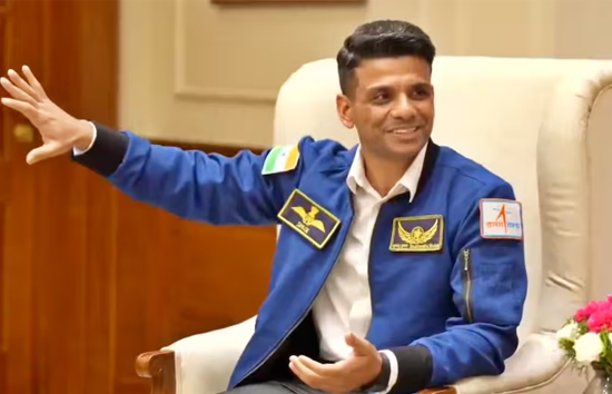 अंतरिक्ष यात्री शुभांशु शुक्ला को योगी सरकार ने दिया स्टेट गेस्ट का दर्जा, अब घर नहीं जा सकेंगे, सिक्योरिटी और प्रोटोकॉल के दायरे में रहेंगे 